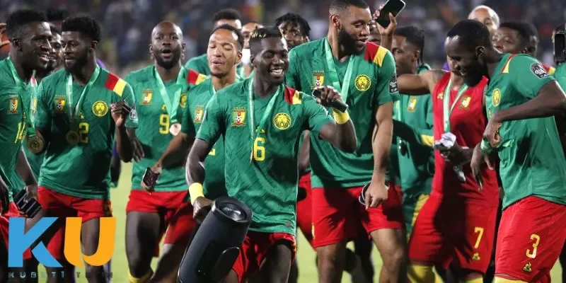 Hệ sinh thái phát triển bóng đá toàn diện